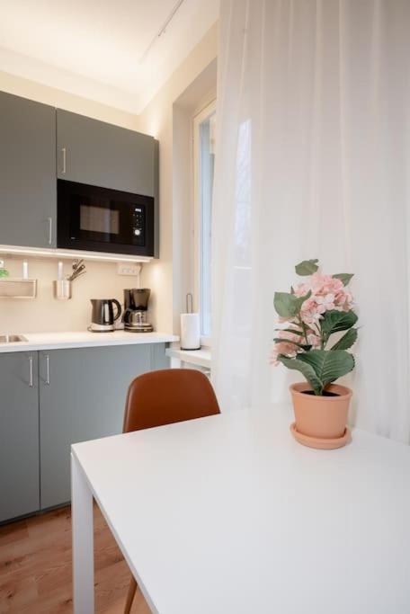 Beautiful Small Apartment Turku Exterior photo